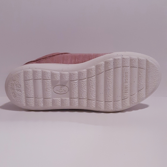 🦘KangaROOS - Picture 6 of 8